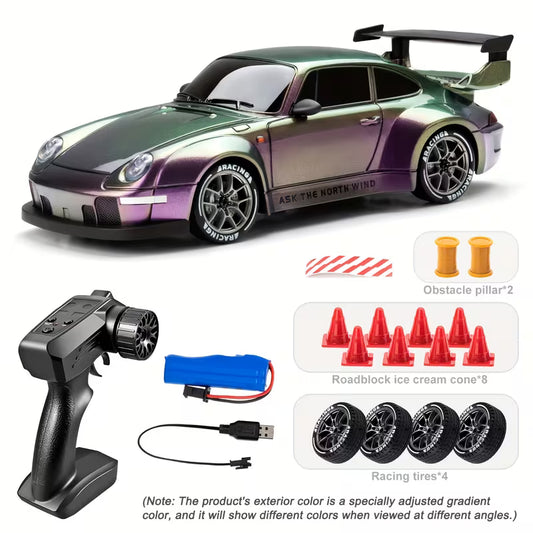 1:24 RC Driftbil 4WD 2.4GHz – LED-ljus, Extra Däck & Vägspärrar, Perfekt Gåva för Pojkar & Flickor